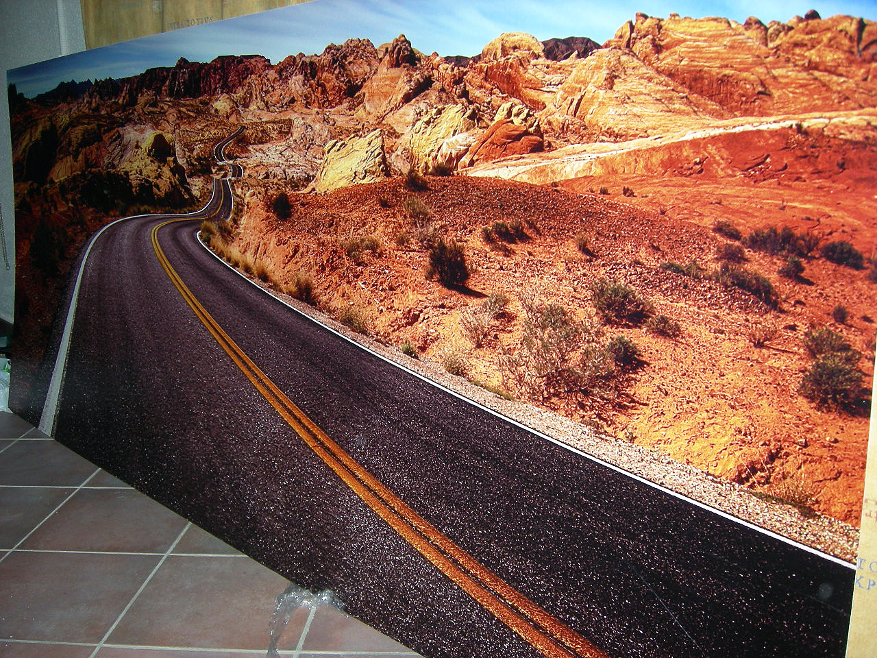 Proyecto puerta de garaje: Mural decorativo impreso a todo color en